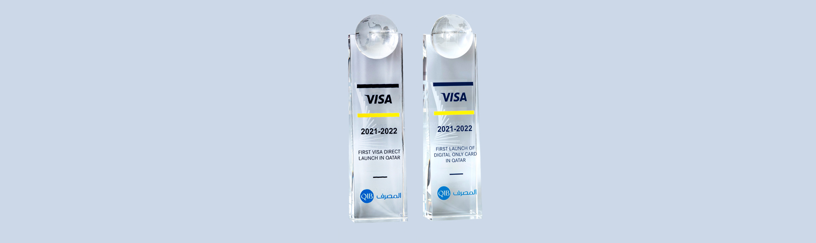 Home banner highlighting Visa award achievements with titles.