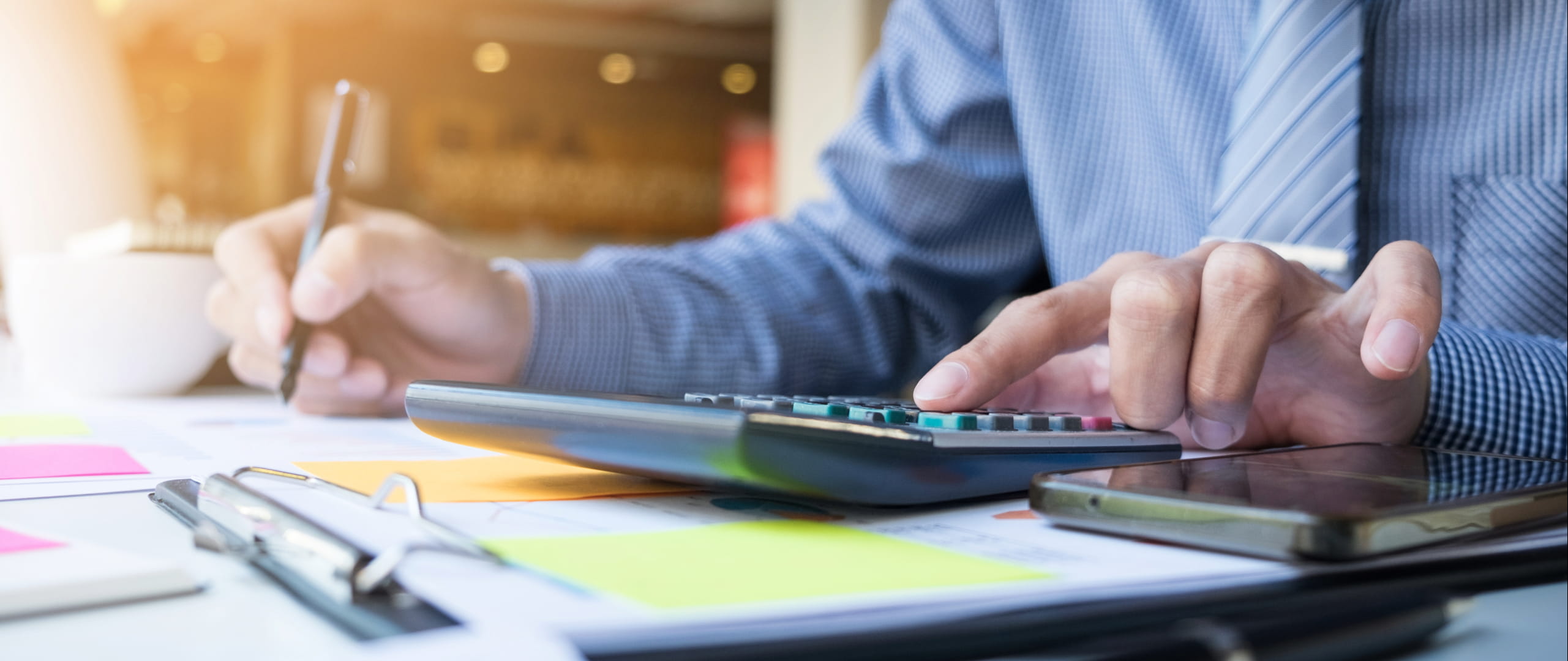 Banner explaining steps to create a monthly budget.